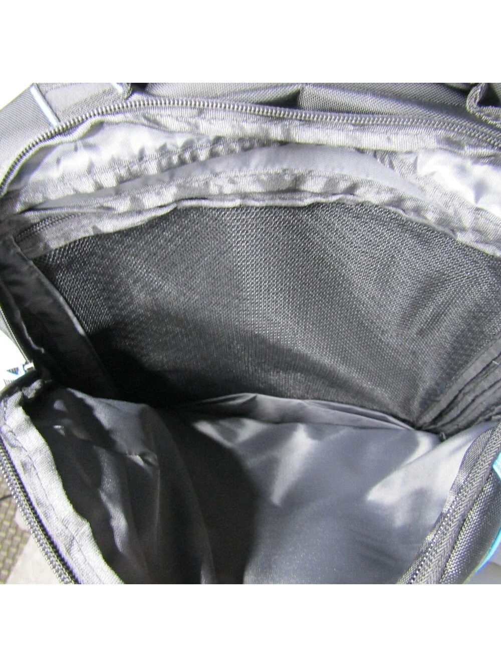 NWT Quest Adventure 35L Travel Backpack Blue